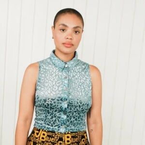 Fashion Brand Company Blue Leopard Print Sleeveless Shirt